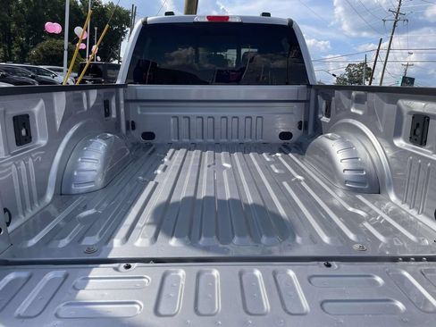 Used 2021 Ford F350 XLT w/ XLT Premium Package AWD/4WD image 9