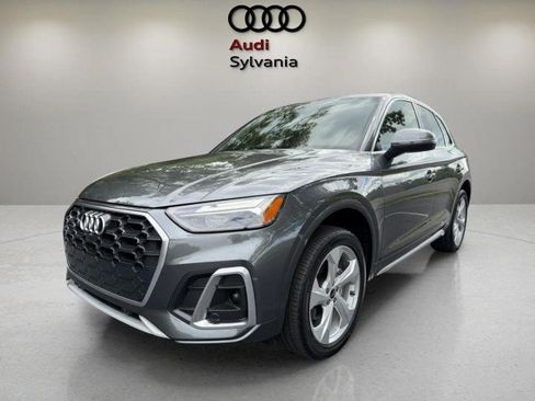 Certified 2023 Audi Q5 2.0T Premium Plus w/ Premium Plus Package AWD/4WD image 3