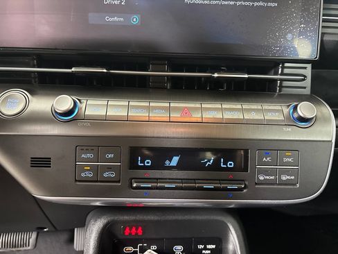 Used 2024 Hyundai Kona SEL AWD/4WD image 20