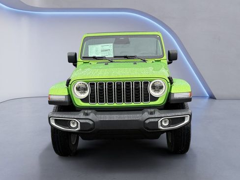 New 2026 Jeep Wrangler Sahara image 9