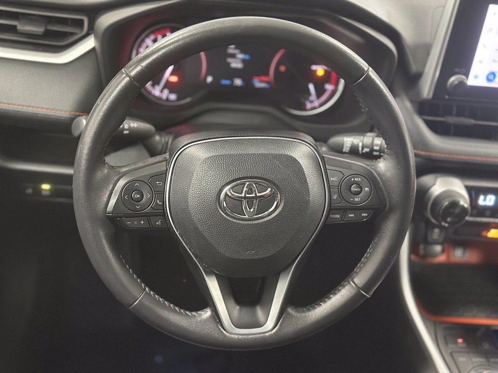 Used 2024 Toyota RAV4 Adventure AWD/4WD image 4
