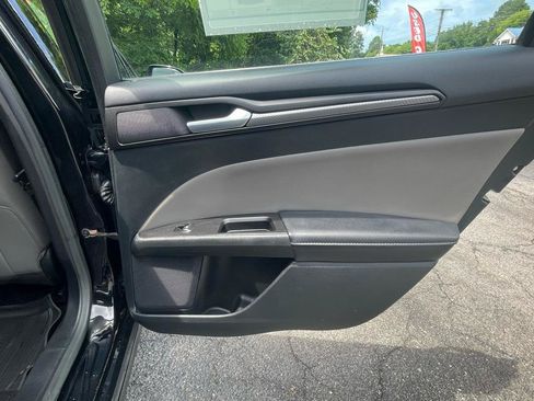 Used 2017 Ford Fusion Sport AWD/4WD image 25