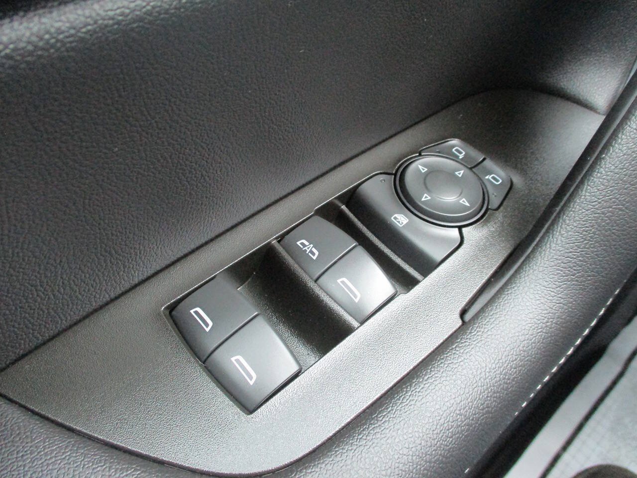 Used 2023 Chevrolet Blazer LT AWD/4WD image 22