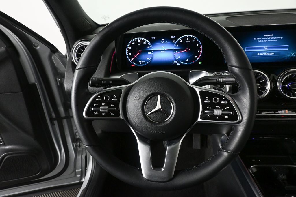Certified 2023 Mercedes-Benz GLB 250 4MATIC image 2