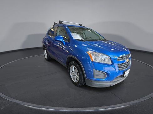 Used 2015 Chevrolet Trax LT w/ LT Plus Package AWD/4WD image 15