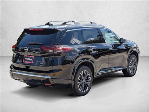 New 2026 Nissan Rogue Platinum AWD/4WD image 2