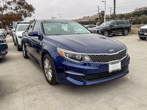 Used 2016 Kia Optima EX w/ Premium Package FWD image 3