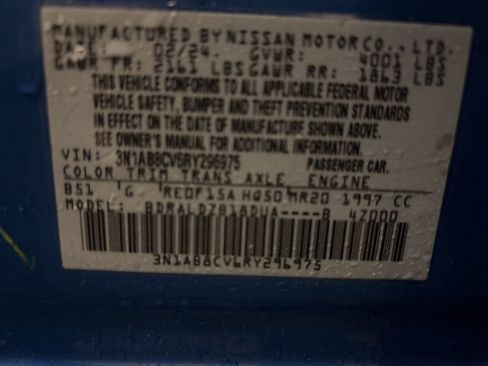 Used 2024 Nissan Sentra SV image 13