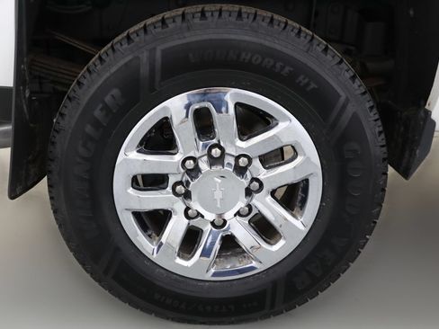 Used 2016 Chevrolet Silverado 3500 LTZ w/ Duramax Plus Package AWD/4WD image 23