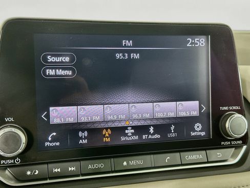 Used 2023 Nissan Rogue SV w/ SV Premium B Package AWD/4WD image 21