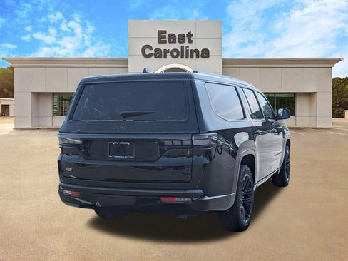 New 2026 Jeep Grand Wagoneer L Limited AWD/4WD image 3
