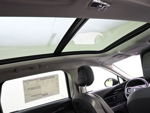 New 2026 Lincoln Nautilus Premier w/ Equipment Group 102A image 17