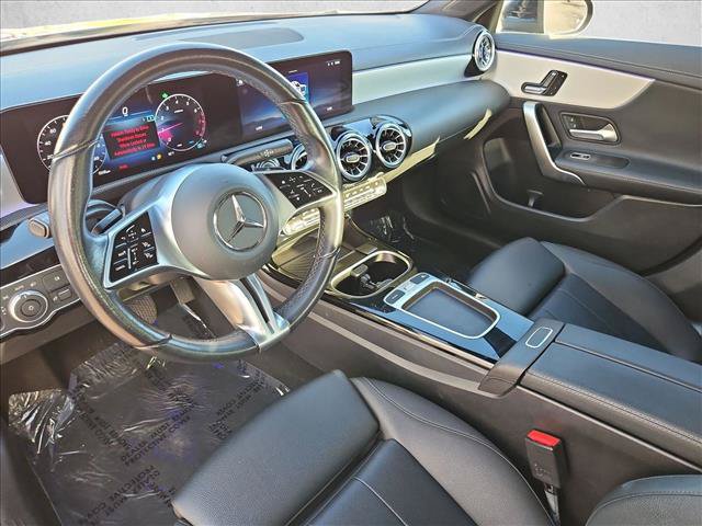 Used 2025 Mercedes-Benz CLA 250 image 12