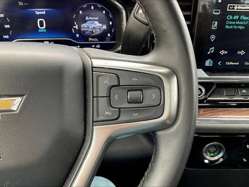 Used 2023 Chevrolet Silverado 1500 LT AWD/4WD image 11