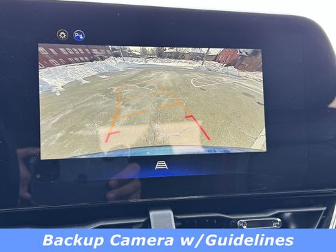 Used 2025 Chevrolet Equinox RS w/ Convenience Package III image 8