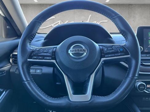 Used 2020 Nissan Altima 2.5 Platinum image 21