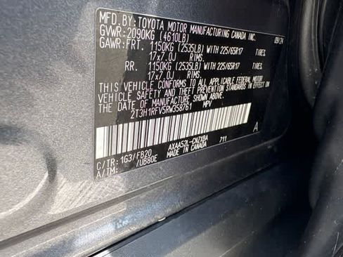 Used 2024 Toyota RAV4 LE FWD image 25
