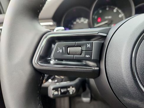 Certified 2026 Porsche Macan AWD/4WD image 31