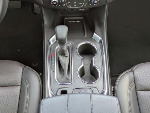 Used 2023 Chevrolet Traverse High Country image 6