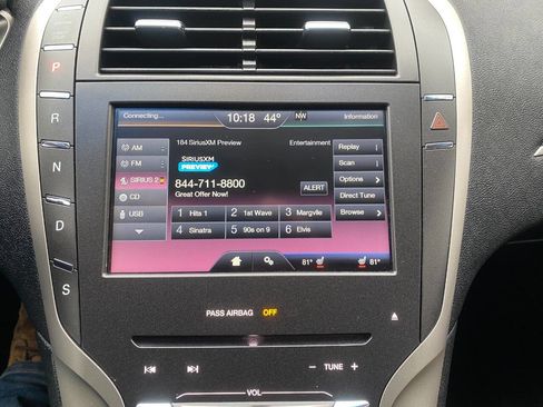 Used 2016 Lincoln MKZ Base 4dr Sedan w/ Equipment Group 200A Select image 30