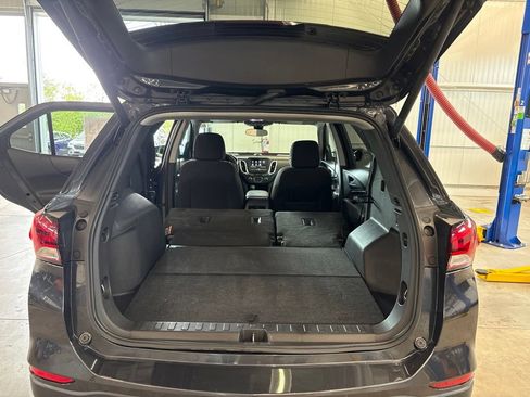 Used 2023 Chevrolet Equinox LT AWD/4WD image 23