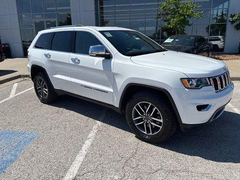 Used 2022 Jeep Grand Cherokee Limited AWD/4WD image 35