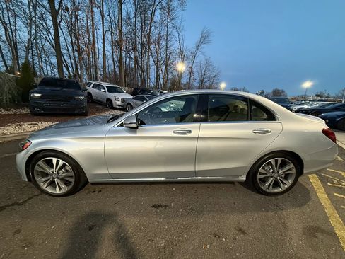 Used 2017 Mercedes-Benz C 300 Sedan image 3