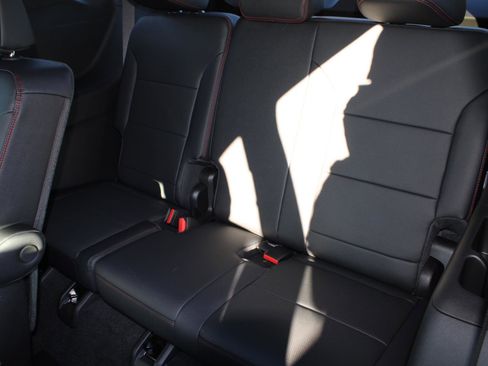 New 2026 Chevrolet Traverse RS image 16