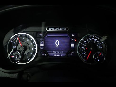 Used 2022 RAM 1500 Laramie AWD/4WD image 20