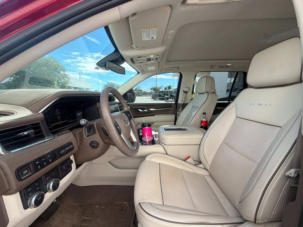 Used 2024 GMC Yukon Denali w/ Max Trailering Package AWD/4WD image 7