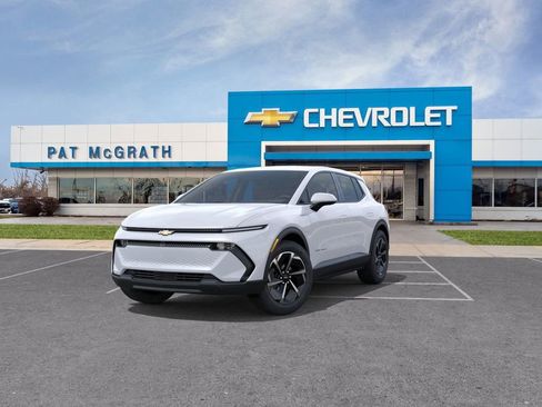 New 2026 Chevrolet Equinox EV LT w/ Comfort Package image 8