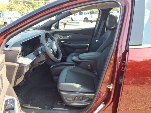 New 2026 Nissan Leaf Platinum+ FWD image 6