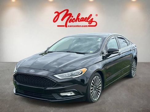 Used 2017 Ford Fusion SE AWD/4WD image 6