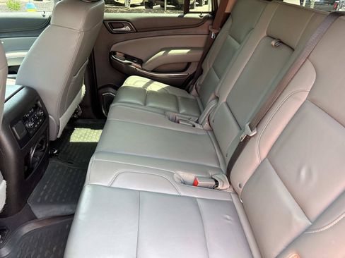 Used 2020 Chevrolet Tahoe LT AWD/4WD image 32