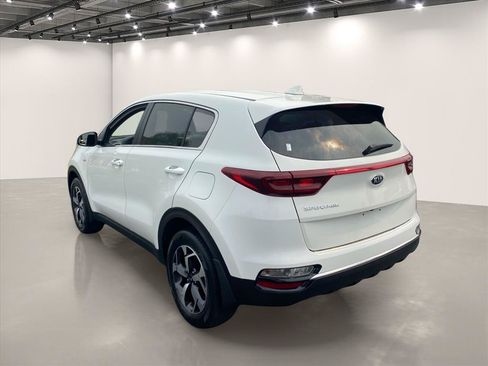 Used 2020 Kia Sportage LX AWD/4WD image 5
