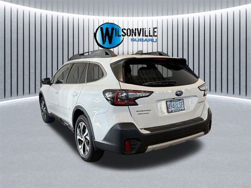 Used 2021 Subaru Outback Limited image 8