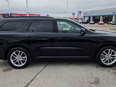 Used 2024 Dodge Durango GT RWD image 9