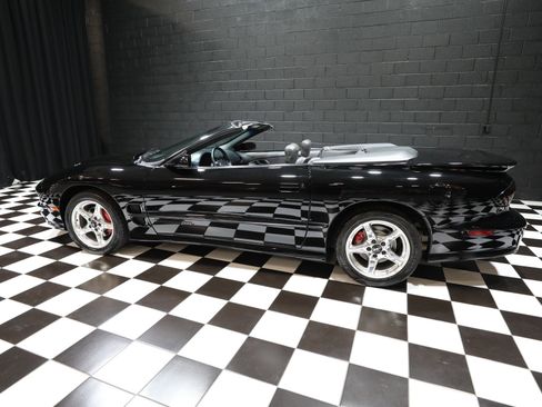 Used 1999 Pontiac Firebird Trans Am RWD image 37
