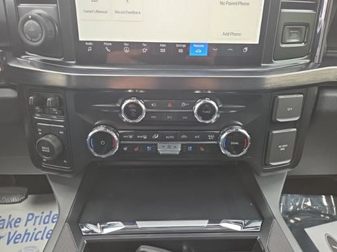 New 2026 Ford F250 Lariat w/ Black Appearance Package AWD/4WD image 44