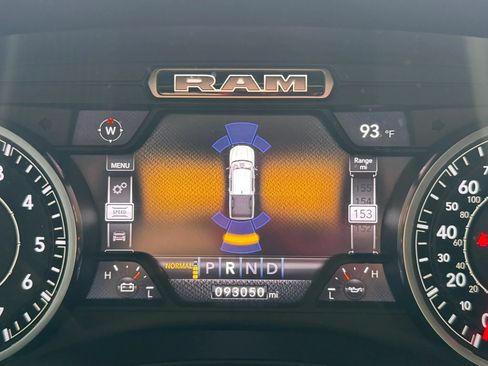 Used 2021 RAM 1500 Laramie AWD/4WD image 33