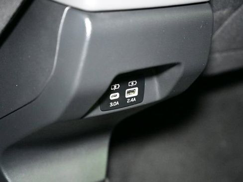 Certified 2025 Subaru Crosstrek 2.0i Premium image 50