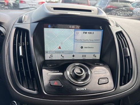 Used 2017 Ford Escape Titanium w/ Equipment Group 301A AWD/4WD image 26