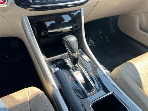 Used 2016 Honda Accord EX-L image 19