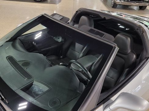 Used 2013 Chevrolet Corvette Coupe w/ 3LT Preferred Equipment Group RWD image 5