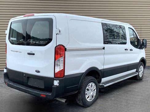 Used 2024 Ford Transit 250 T-250 130 Low Rf 9070 GVWR RW w/ Exterior Upgrade Package image 5