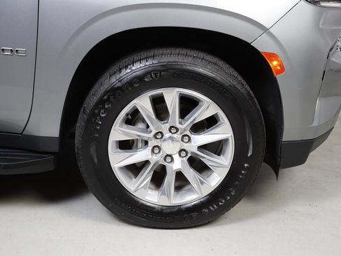 Used 2023 Chevrolet Tahoe Premier AWD/4WD image 5