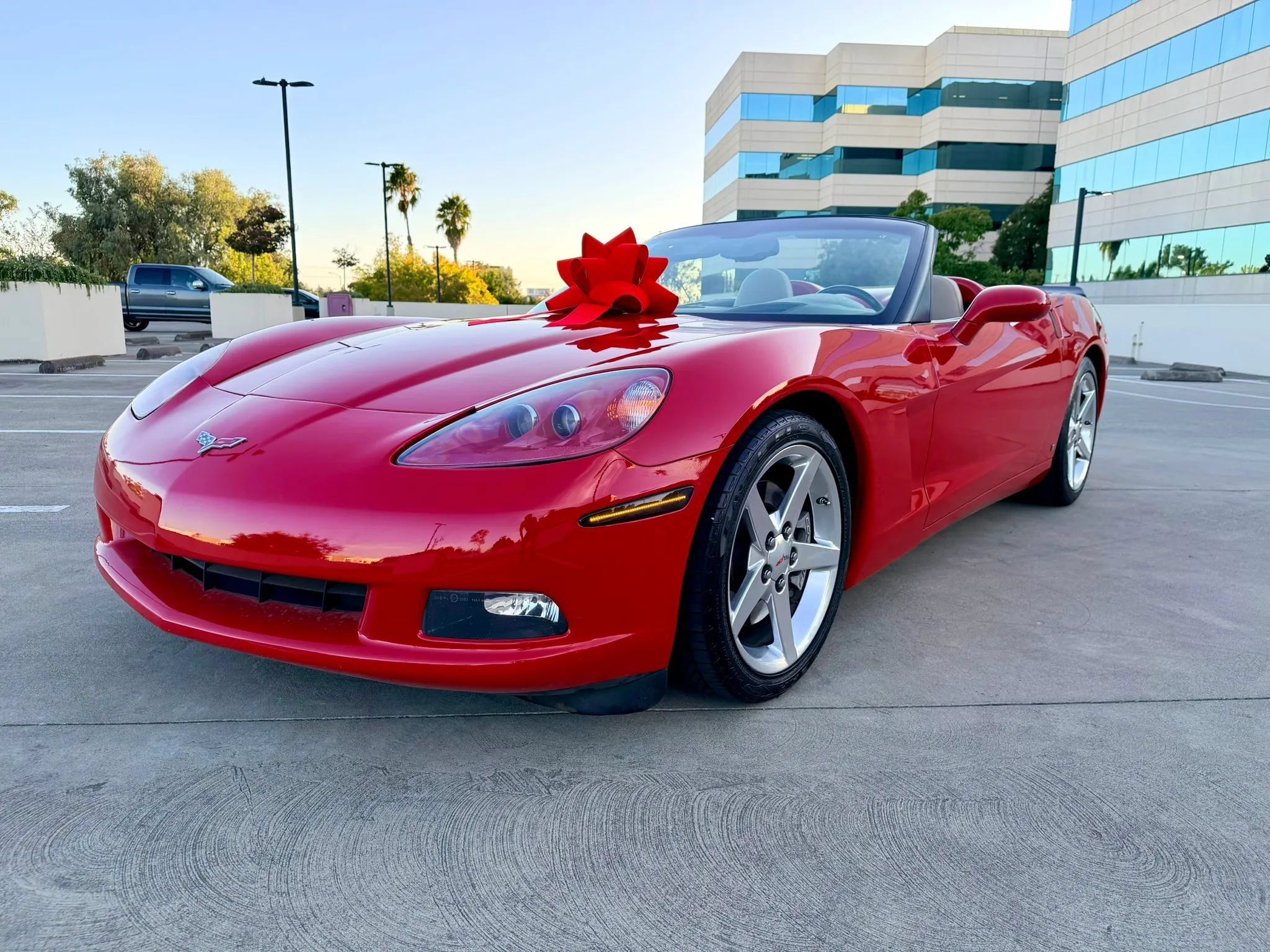Used 2006 Chevrolet Corvette Convertible w/ Preferred Equipment Group RWD image 1