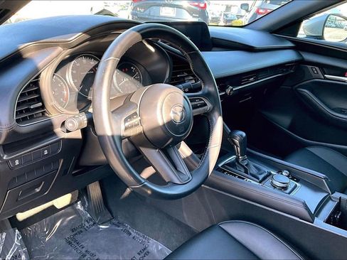 Used 2023 MAZDA MAZDA3 s image 9