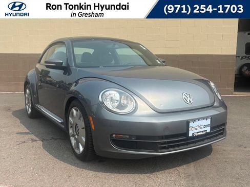 Used 2015 Volkswagen Beetle 1.8T FWD image 1