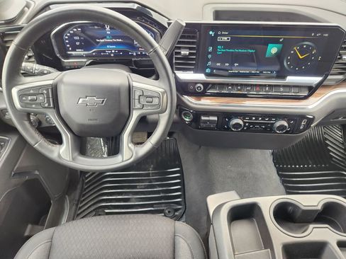 Used 2024 Chevrolet Silverado 1500 RST w/ Z71 Off-Road Package image 27